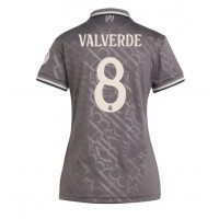 Camisa de Futebol Real Madrid Federico Valverde #8 Equipamento Alternativo Mulheres 2024-25 Manga Curta